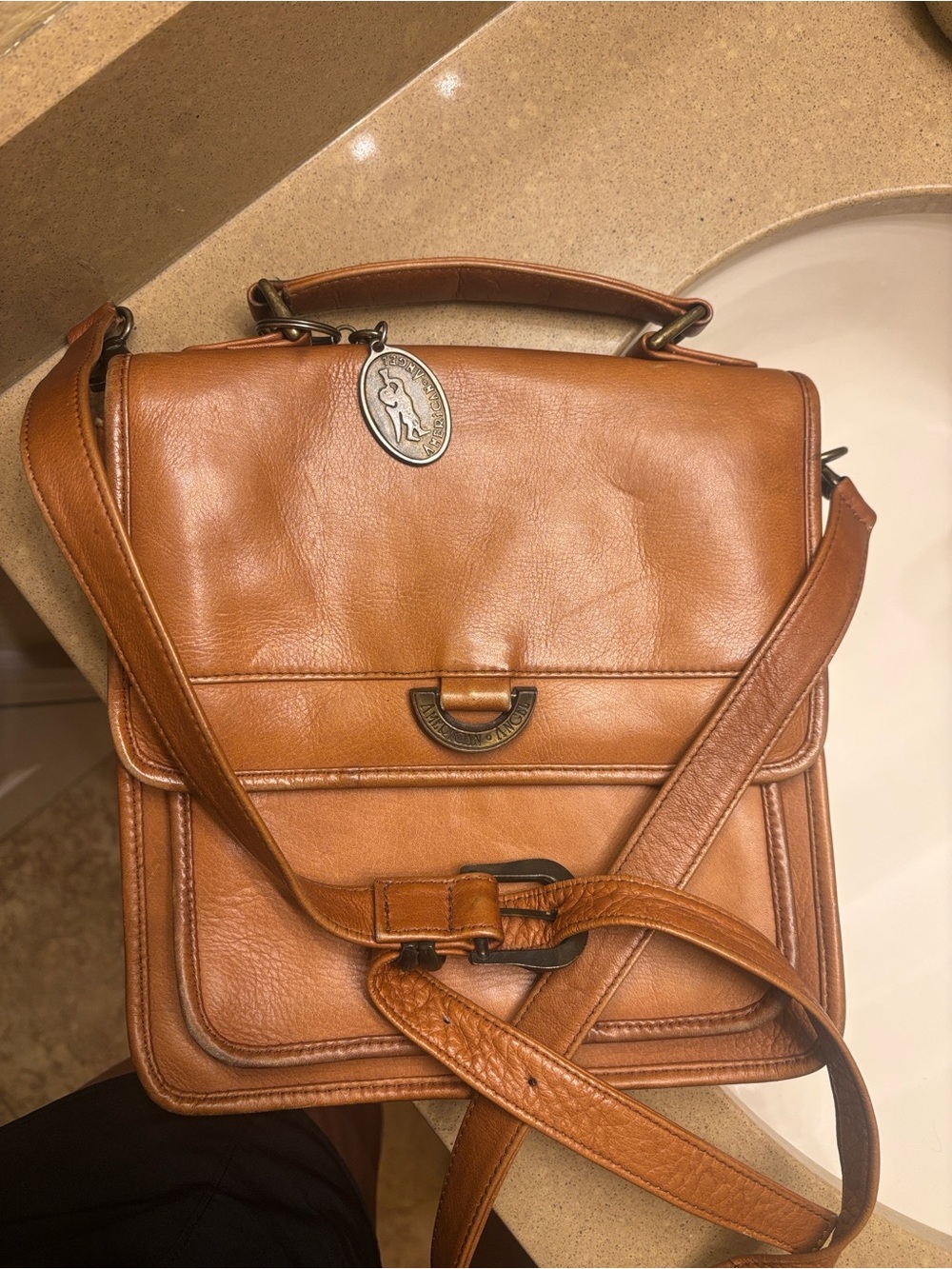 Vintage Leather Bag — American Angel